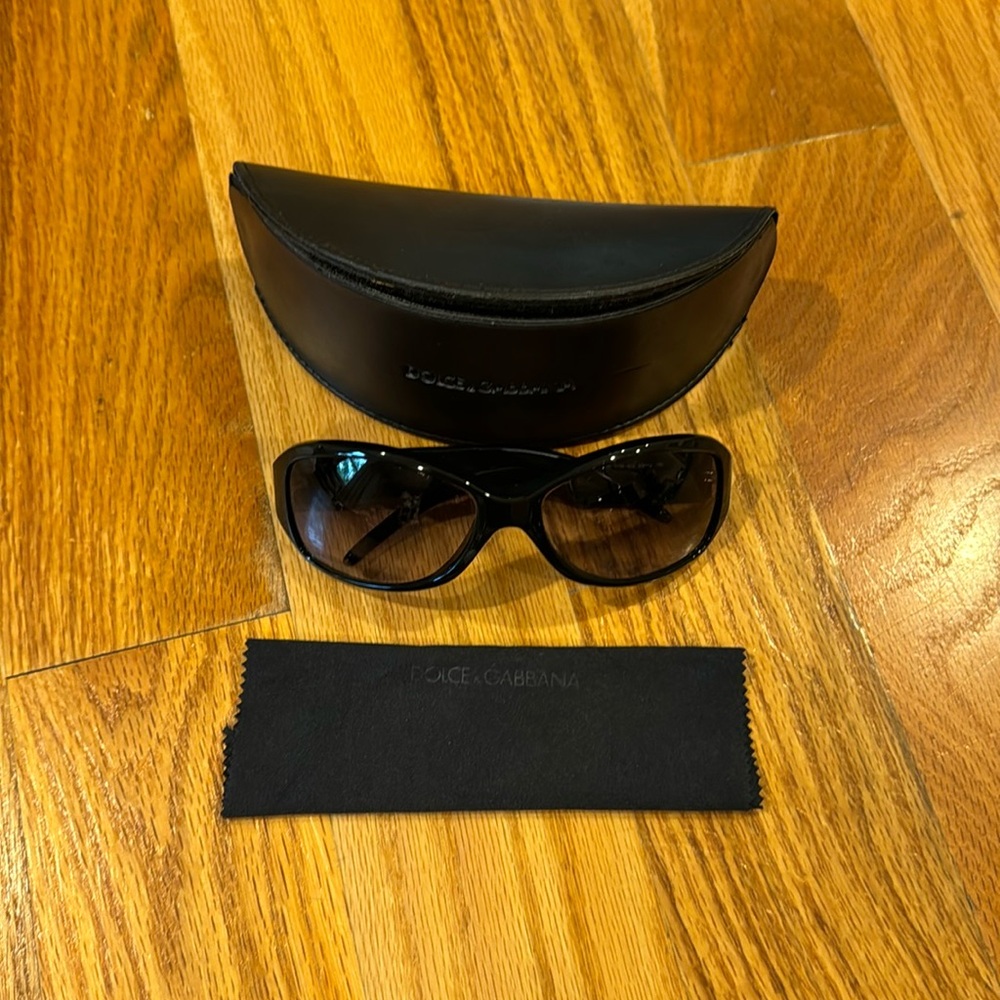 Dolce & Gabbana black eyeglasses with case and cloth
